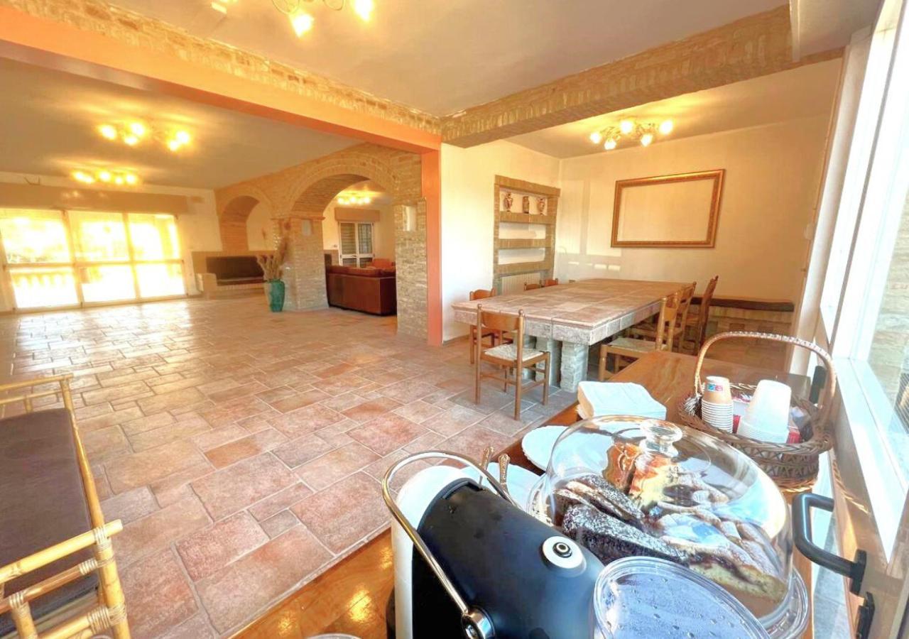 Villa Quadrifoglio Potenza Picena Exterior foto